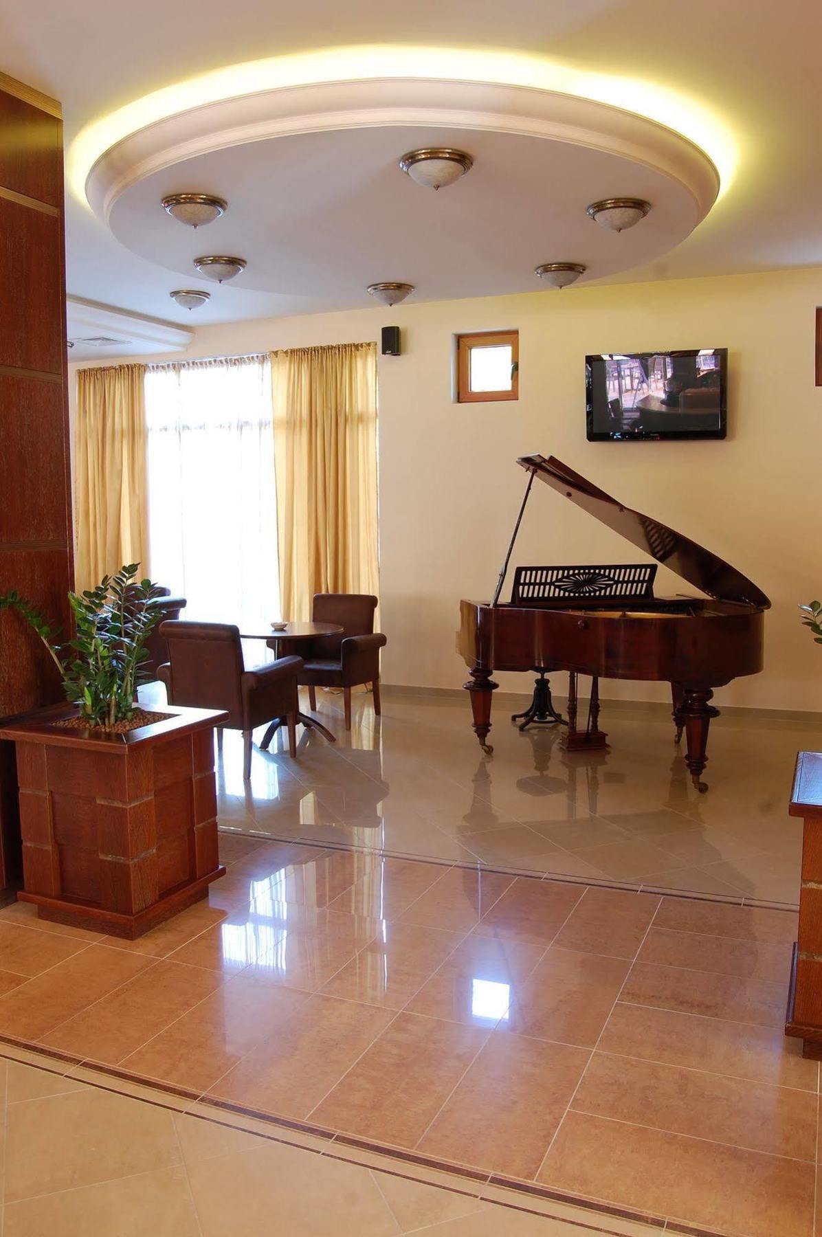 Hotel Hill Jagodina Kültér fotó